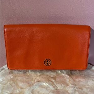 Tory Burch Saffiano Leather Travel Wallet / Continental Clutch – Orange & Pink